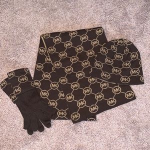 Michael Kors Jacquard Cold Weather Accessory Set
